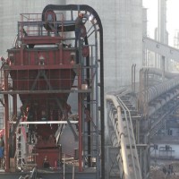 大容量斗式牽引式提升機 業勤皮帶機 砂石物料垂直鏈式輸送機