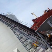 鶴壁供應多規格重型皮帶機 大傾角擋邊帶式輸送機 爬坡上坡提升機