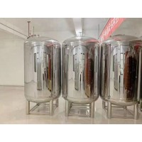 佛山鴻謙反滲透無菌水箱臥式無菌水箱