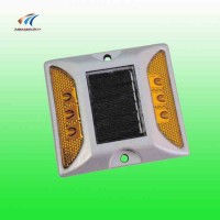 牡丹江太陽能道釘 鑄鋁led發(fā)光突起路標(biāo) 同步發(fā)光道釘