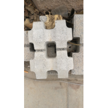 玉田草坪磚生產(chǎn)廠家，唐山草坪磚，北京草坪磚，植生滲濾砌塊