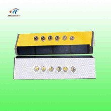 莆田市護欄警示燈 長方形太陽能輪廓標 同步交通設施廠家