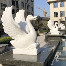 石雕噴水天鵝漢白玉戶外水池動物噴泉吐水鴨子石雕景觀