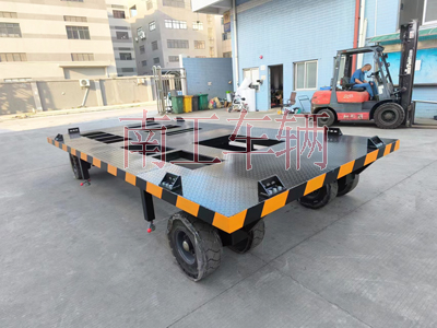 1706233547646674.jpg 10噸預(yù)制方艙平板拖車 拖車底盤2I.jpg