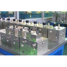 山東泰豐專業供應YN32-500HXCV型插裝閥帶頂缸，自重快下