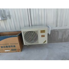 內(nèi)蒙古自治區(qū)阿拉善盟阿拉善左旗通古勒格淖爾嘎:安裝新合3匹壁掛式防爆空調(diào)