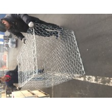 石籠箱；河堤加固用石籠網箱