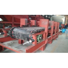 新型板式給料機頭部清掃裝置