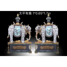 景泰藍(lán)工廠 景泰藍(lán)廠家 景泰藍(lán)工藝品 景泰藍(lán)加工 景泰藍(lán)花瓶 景泰藍(lán)家具 景泰藍(lán)裝飾 景泰藍(lán)香爐