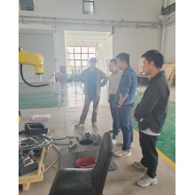 陜西法士特汽車傳動集團有限責任公司領導一行蒞臨西安