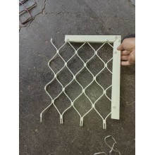 4毫米厚7厘米孔鋁拉網(wǎng) 陽臺(tái)窗戶學(xué)校