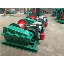 弧門卷揚啟閉機